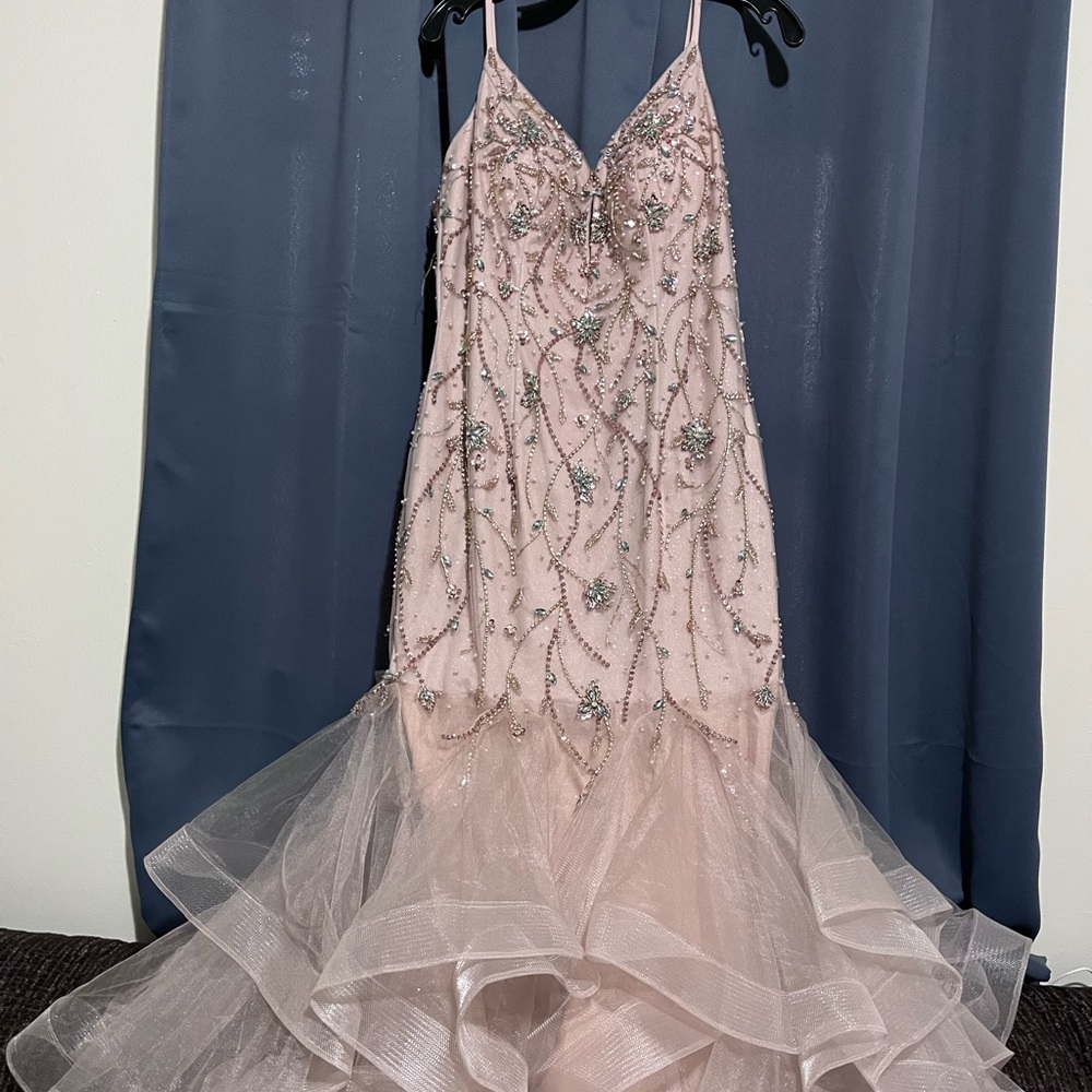 Brand:panoply size:6 color:champagne